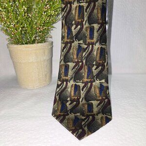 VINTAGE J. GARCIA BUTTERFLY TRAP COLLECTION 100% SILK TIE MENS ABSTRACT GREEN